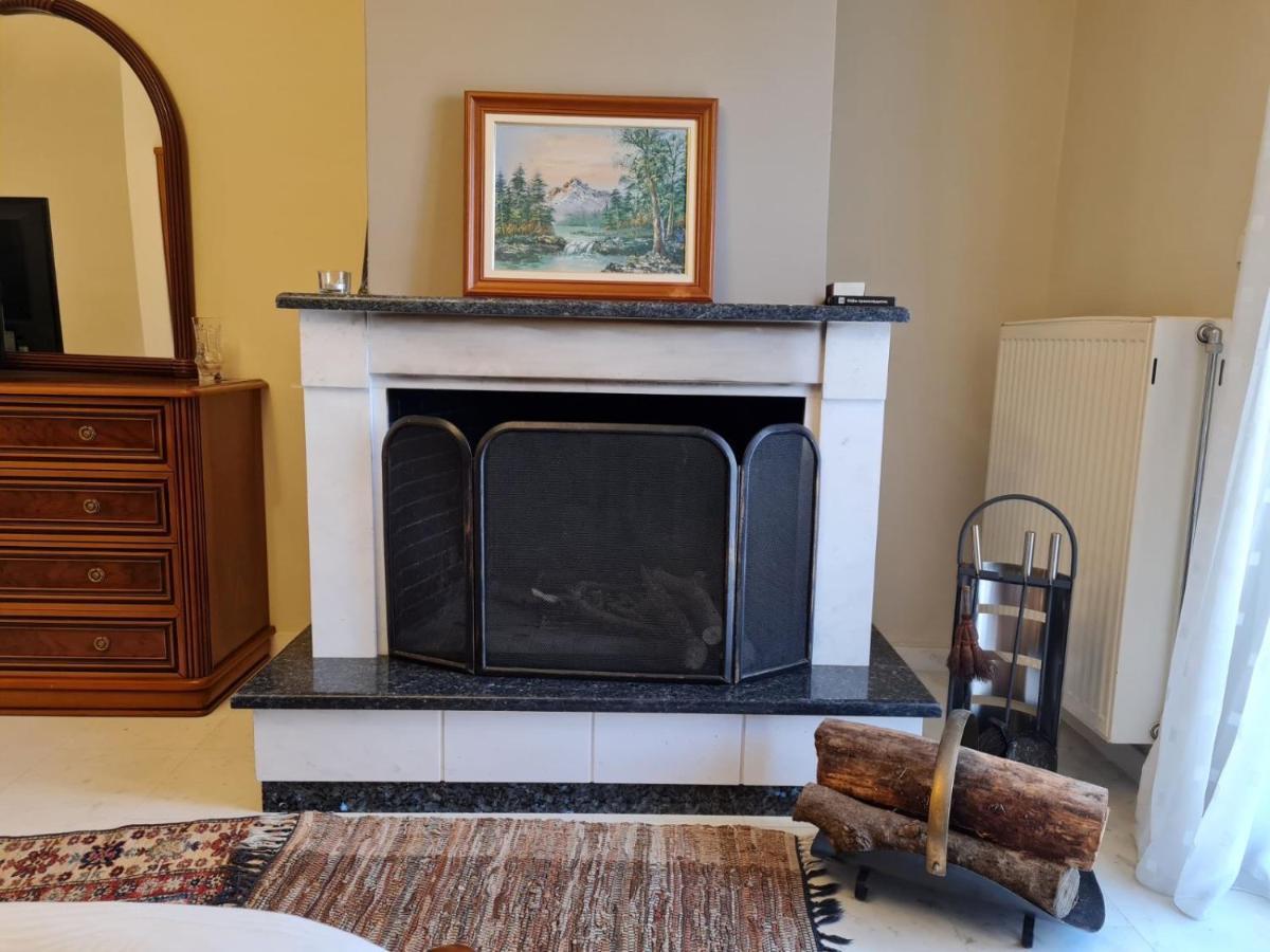 קלבריטה Papastavrou Apartments מראה חיצוני תמונה