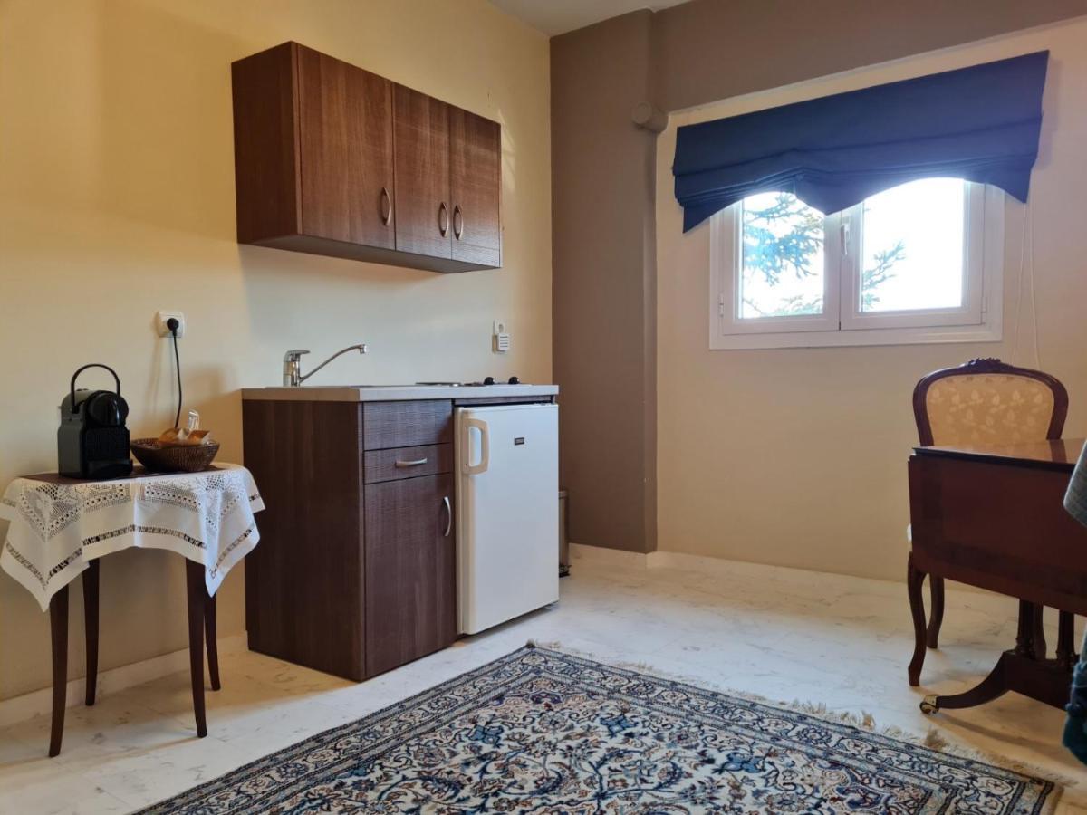 קלבריטה Papastavrou Apartments מראה חיצוני תמונה