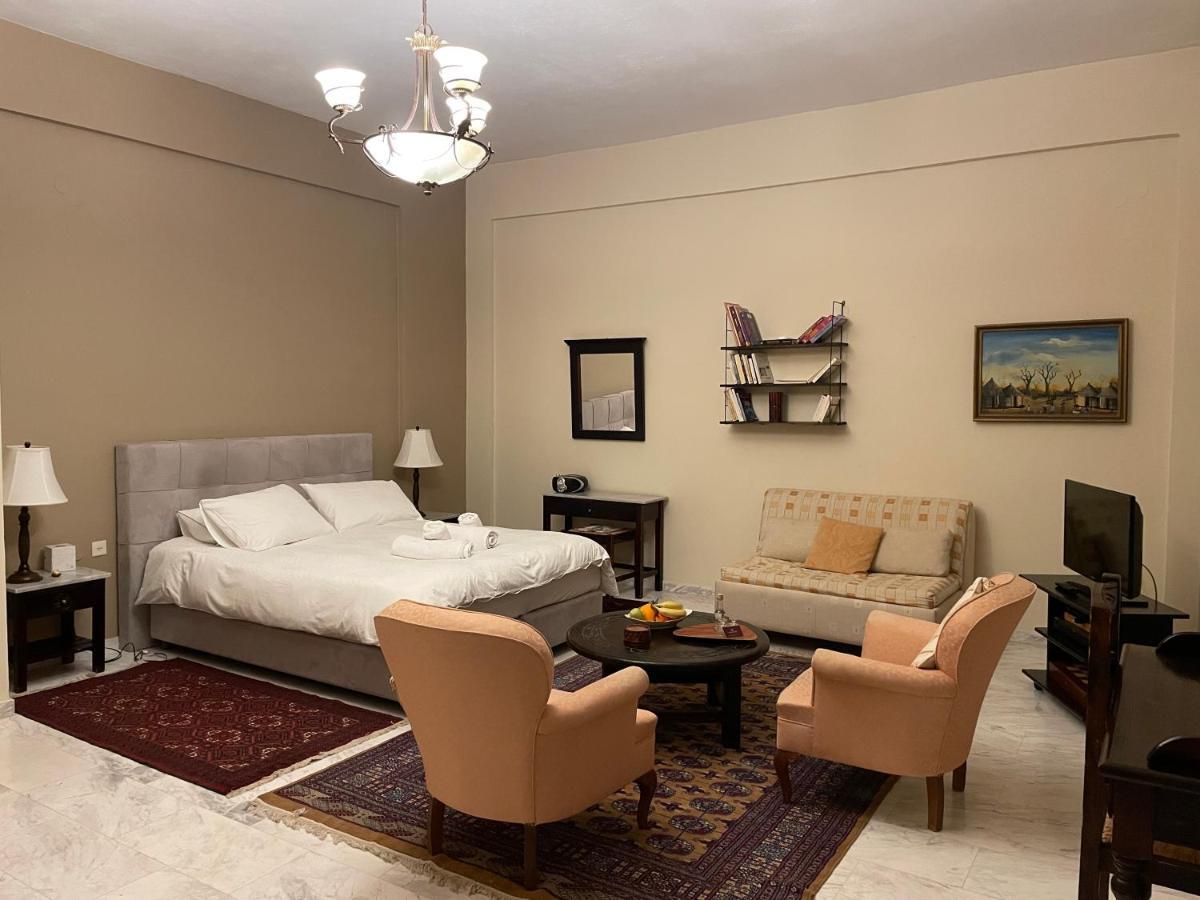 קלבריטה Papastavrou Apartments מראה חיצוני תמונה